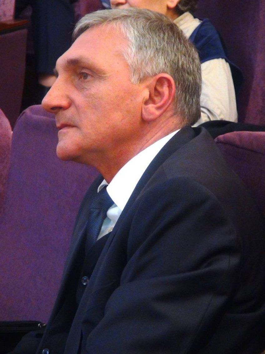 samvel-mesropyann_xDB4X.jpg